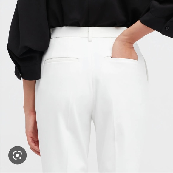 Uniqlo Smart Ankle Pants 2-way Stretch in Navy - Picture 6 of 10